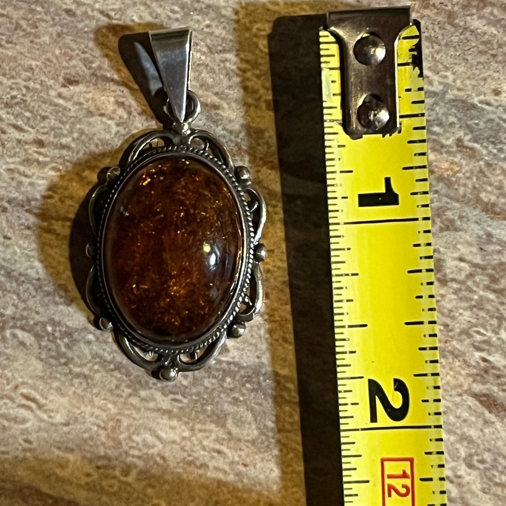 Vintage Sterling Silver Amber? Pendant - Picture 8 of 13